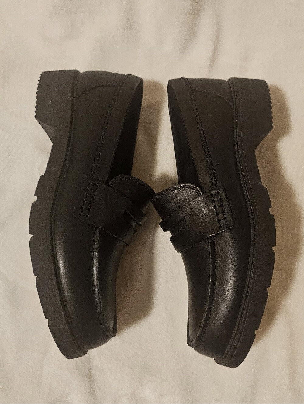 Sperry Women's Wells Loafers - Picture 8 of 9